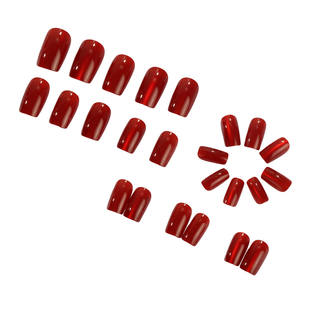 Artificial nails in elegant shine design Bowlift