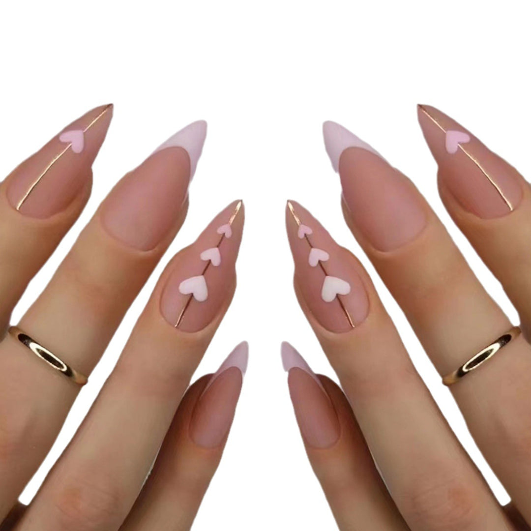 Heart-Inspired Elegant Nail Art Bowlift