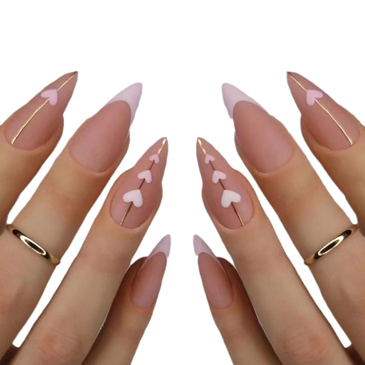 Heart-Inspired Elegant Nail Art Bowlift