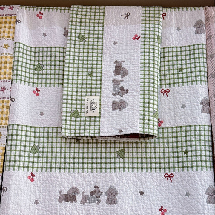 Ladies cuddly blanket with cute horse motif Bowlift