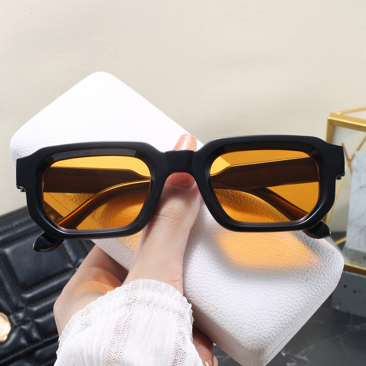 Women's fashionable square sunglasses with clear frame Bowlift