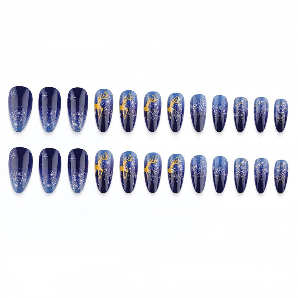 Creative artificial nails with winter motif Bowlift