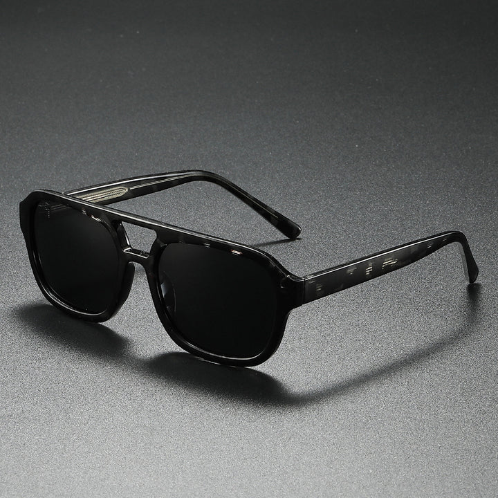 Women's fashionable sunglasses in elegant, angular design Bowlift