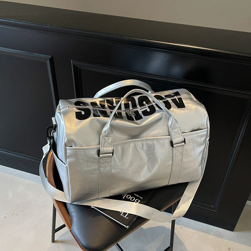 Sporty Travel Bag With Reinforced Bottom Bowlift