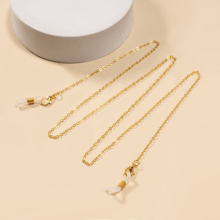 Elegant Pearl-Embellished Chain Bowlift