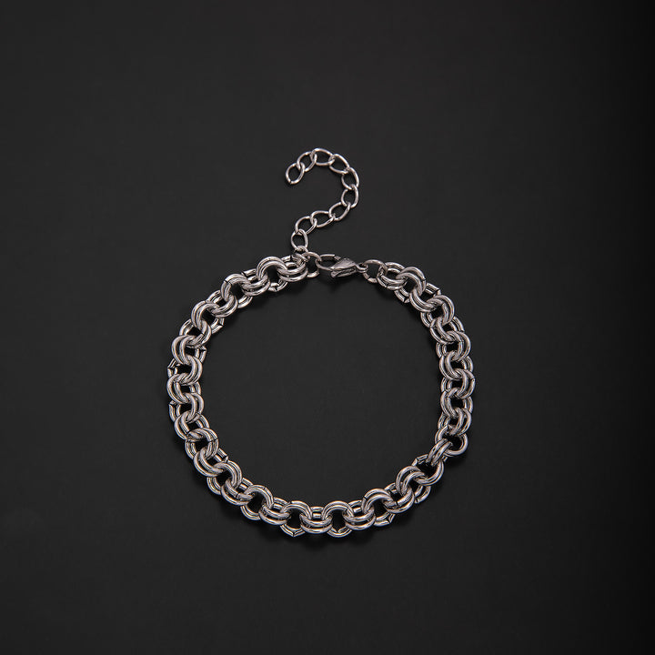 Interlaced Metal Link Bracelet Bowlift