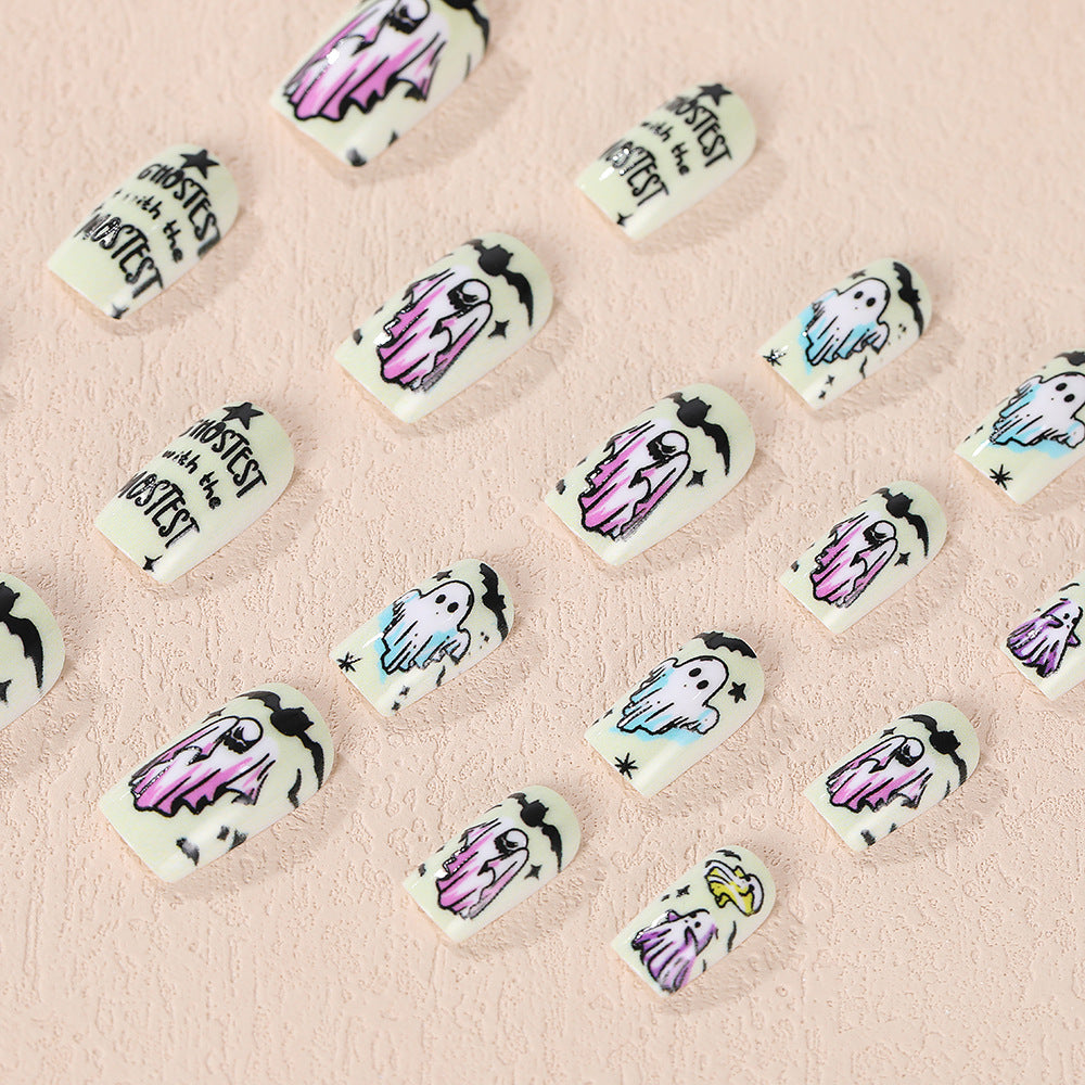 Creative Halloween Nail Art Bowlift