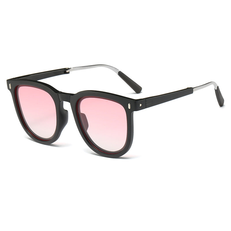 Women's fashionable sunglasses with innovative tortoiseshell design Bowlift