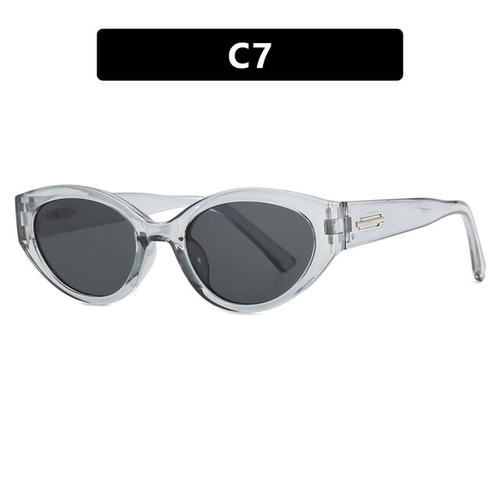 Ladies Cat-Eye Sunglasses in Elegant Retro Design Bowlift