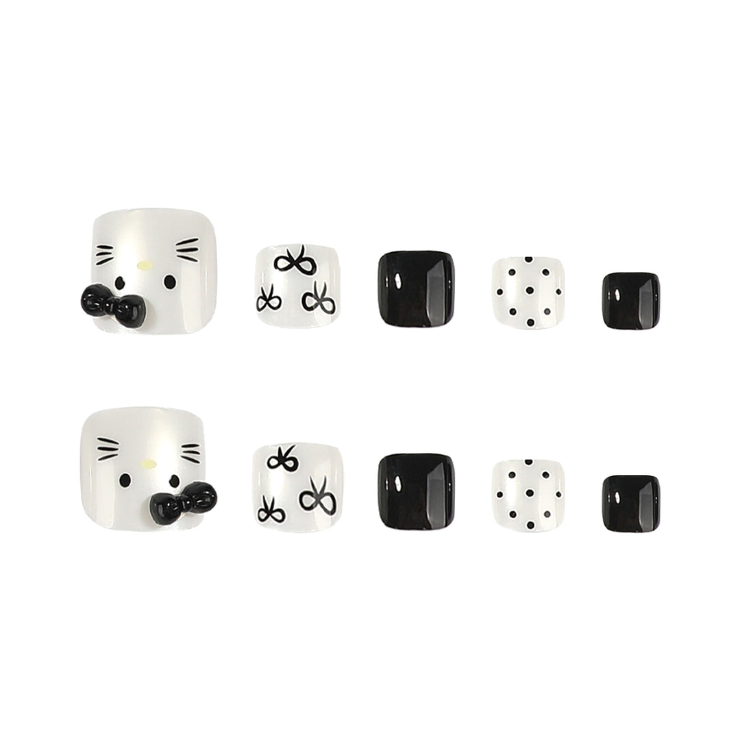 Artful toenail art with cute animal design Bowlift