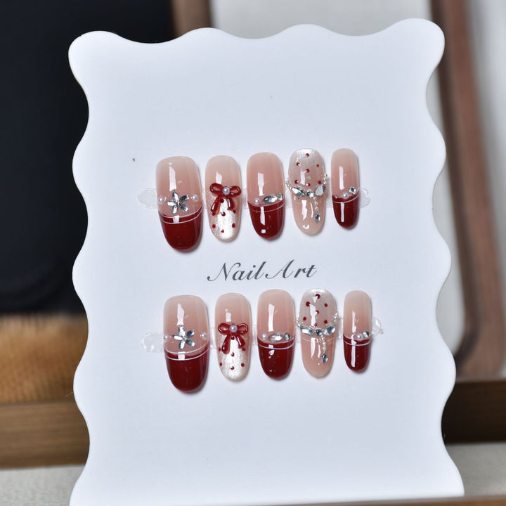 Crystal-Embellished Press-On Nail Extensions Bowlift