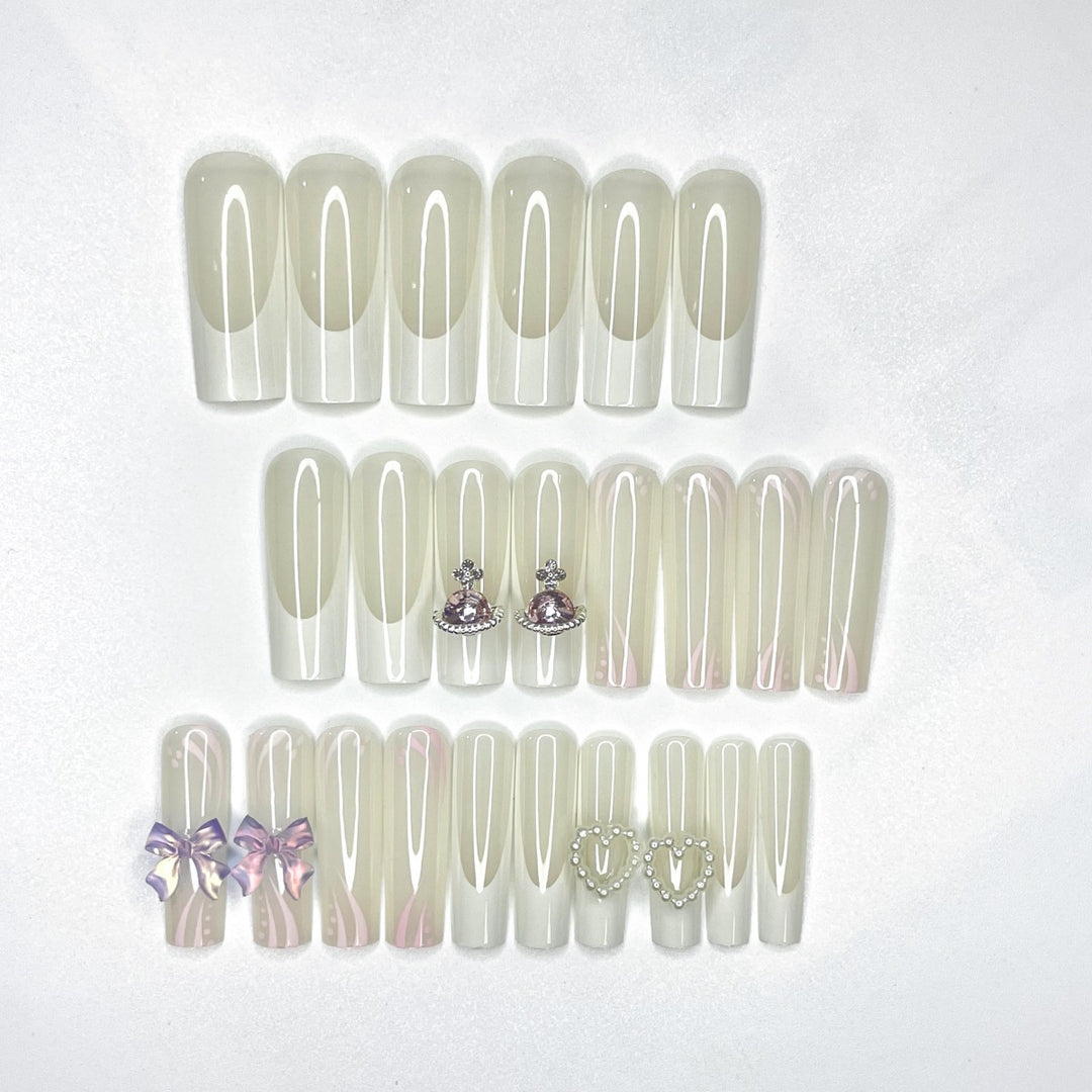 Glamorous 3D Decorated Nail Extensions Bowlift