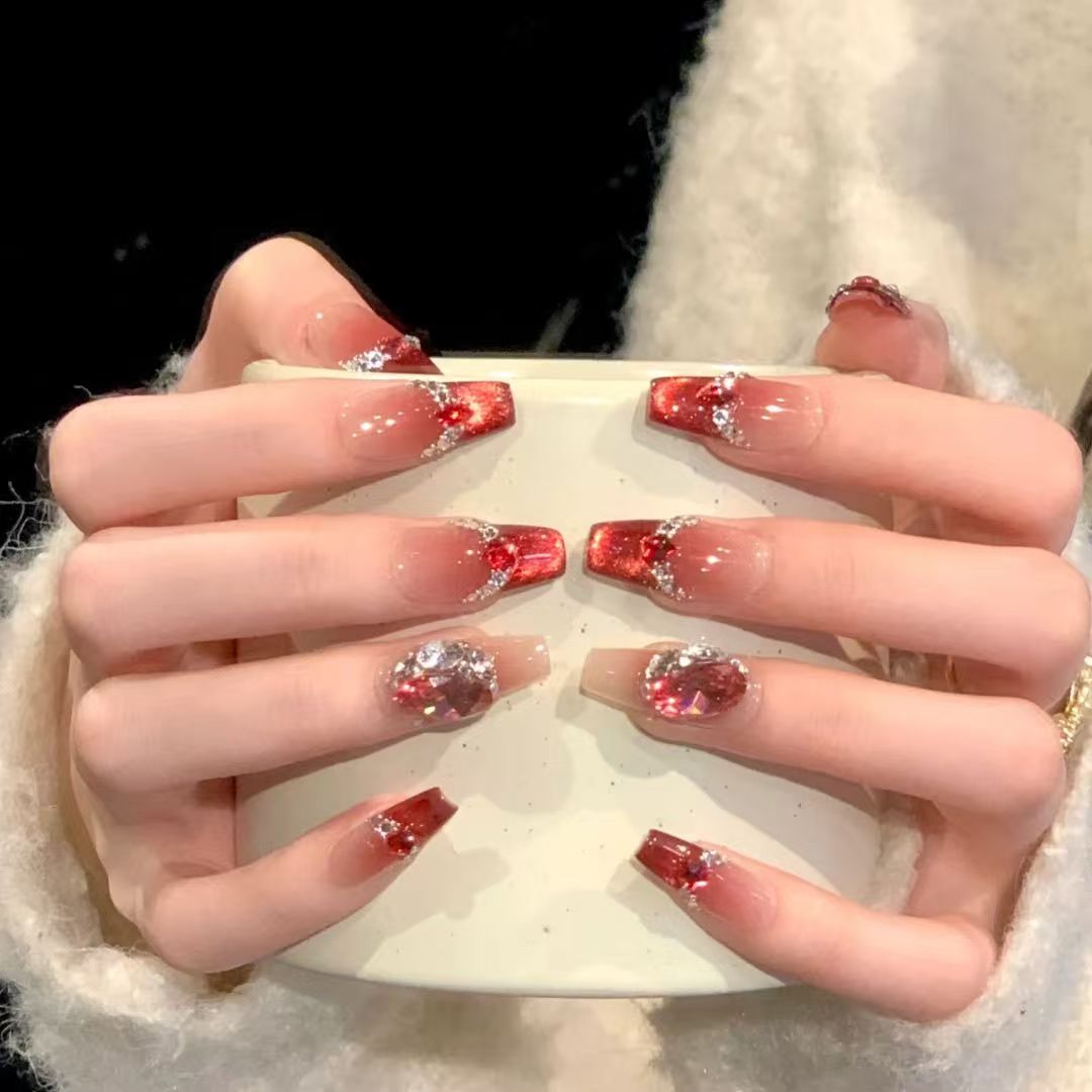 Luxury Glittering Press-On Nail Set Bowlift