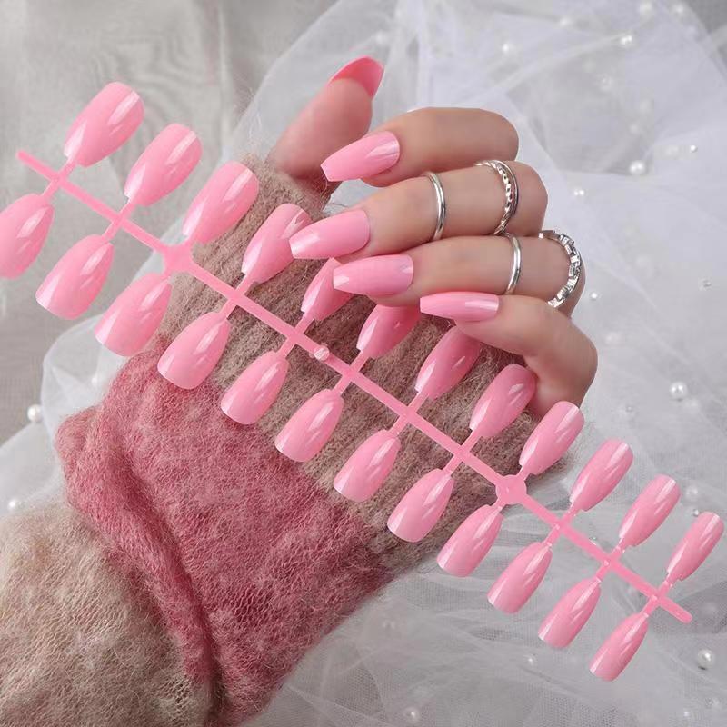 Premium Long-Lasting Press-On Nail Tips Bowlift