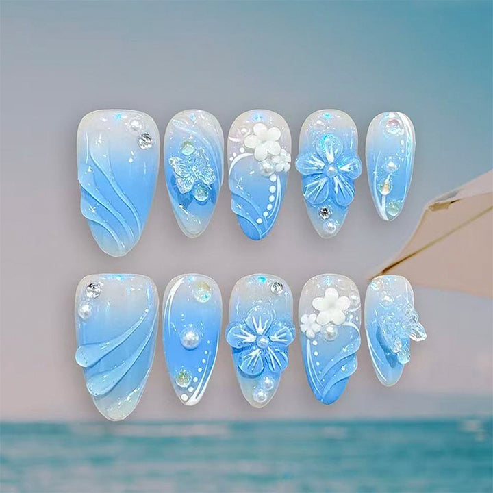 Artificial nails with exclusive flower design Bowlift