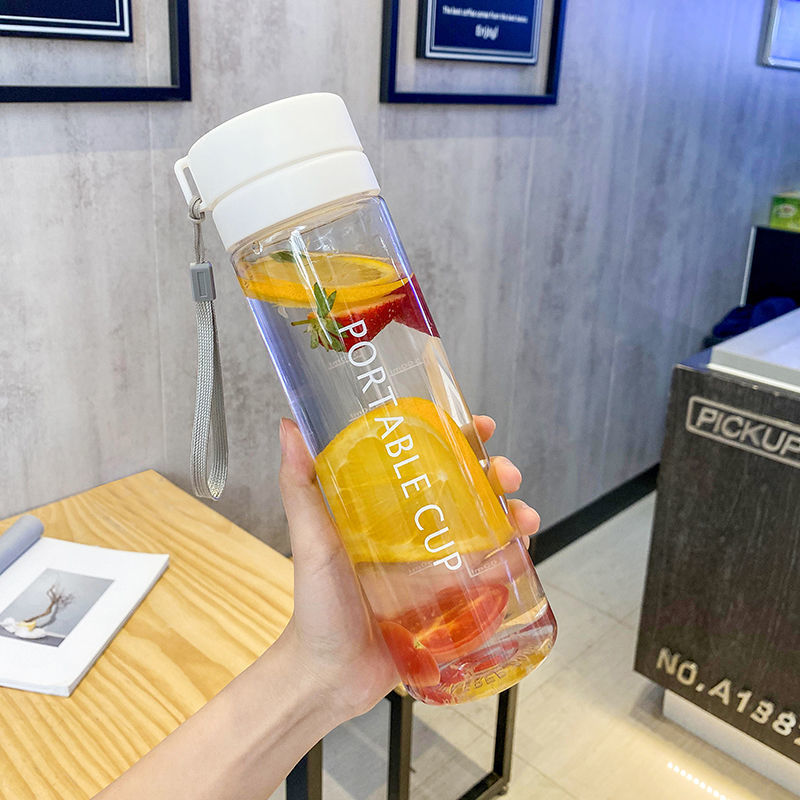 Women's water bottle with innovative lid Bowlift