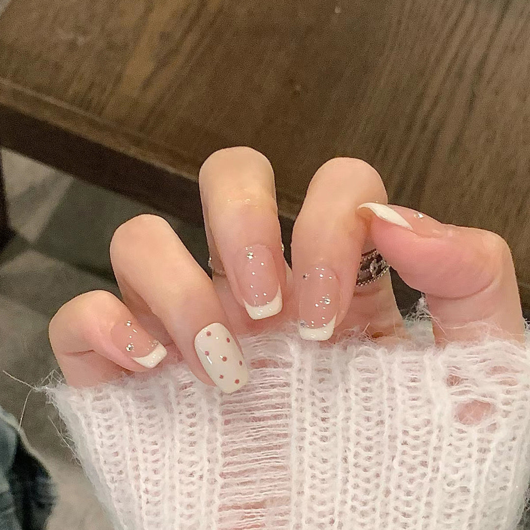 Glossy Nail Set Bowlift