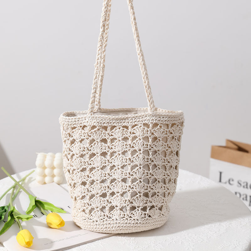 Crocheted Weekend Bag Bowlift