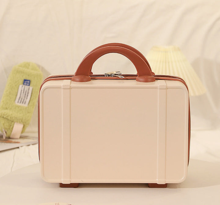 hard-shell travel cosmetic case with double-zip closure top handle and protective feet Bowlift