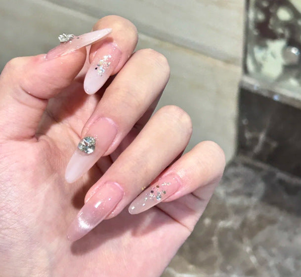 Artistic Themed Press-On Nail Design Bowlift