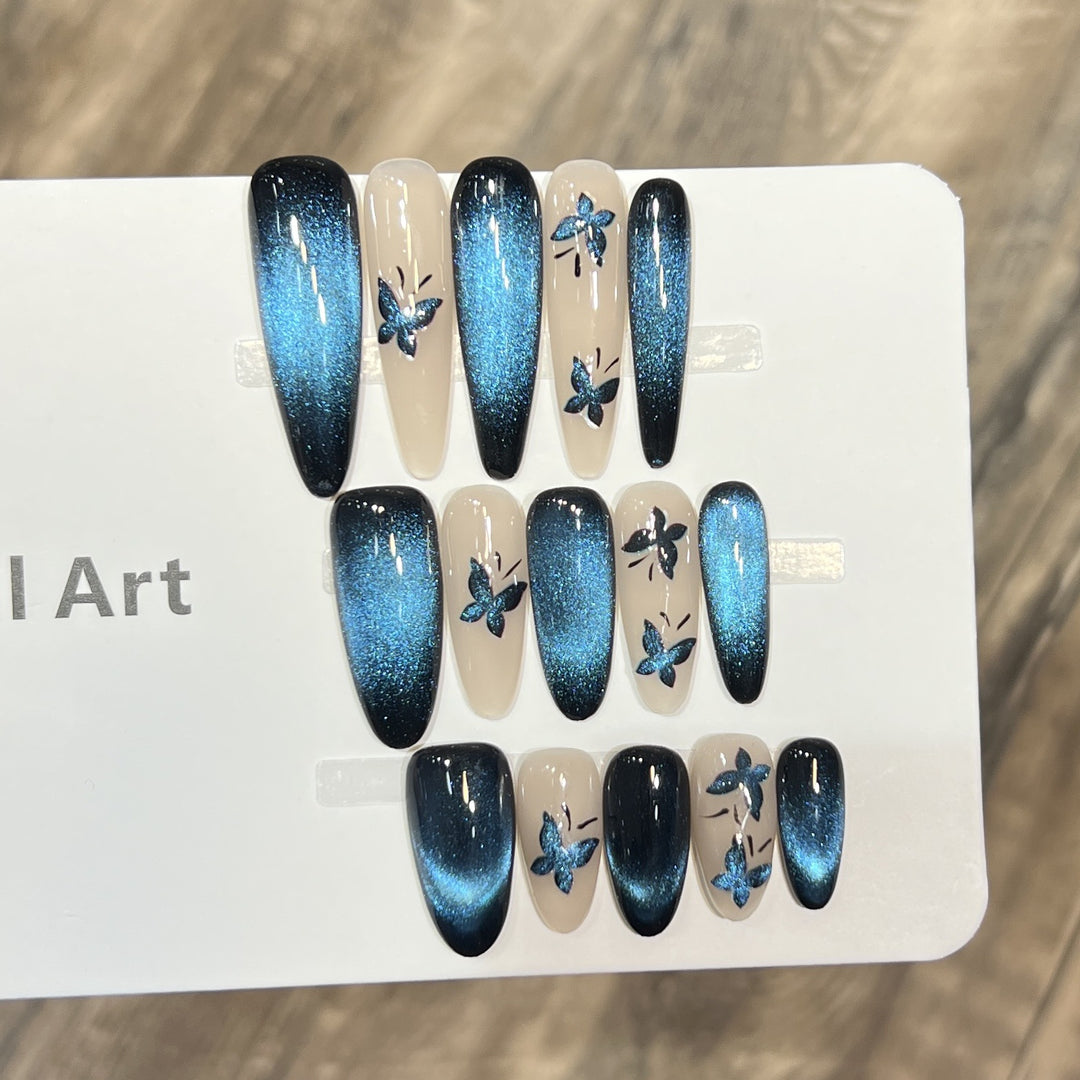 Artistic Butterfly-Accent Press-On Nail Set Bowlift