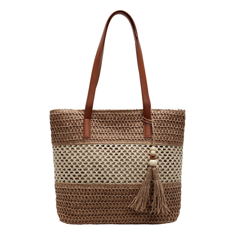 Beach bag with decorative tassel pendant Bowlift