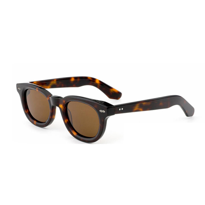 Ladies retro-inspired sunglasses with wide tortoiseshell frame and harmonious lenses Bowlift
