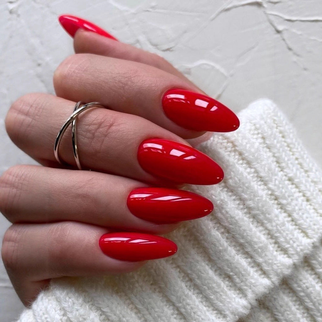 Artful Nail Extensions with Elegant Tips Bowlift