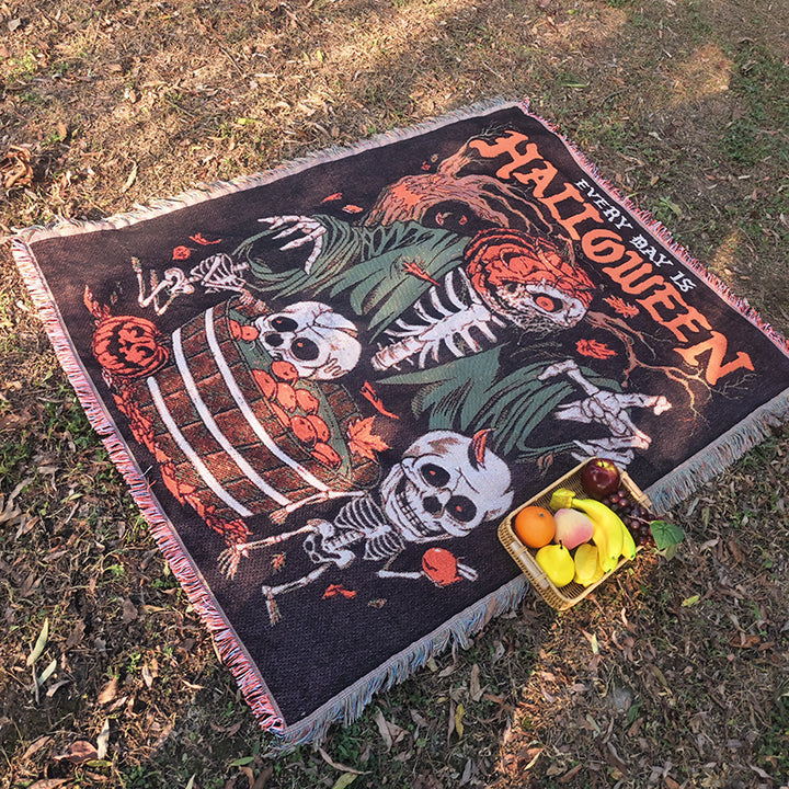 Halloween-Themed Tapestry Throw Blanket