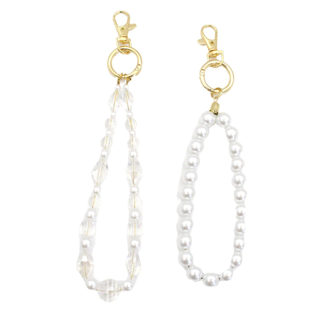 Elegant Pearl Oversized Eyewear Chain Bowlift