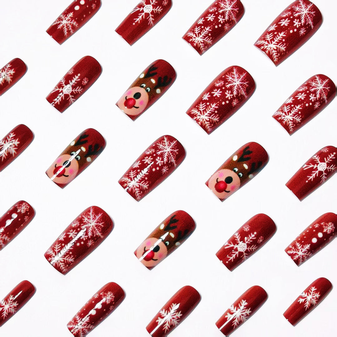 Artificial nails with festive reindeer and snowflake design Bowlift