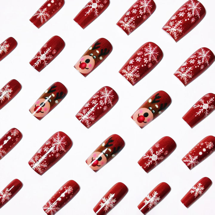 Artificial nails with festive reindeer and snowflake design Bowlift