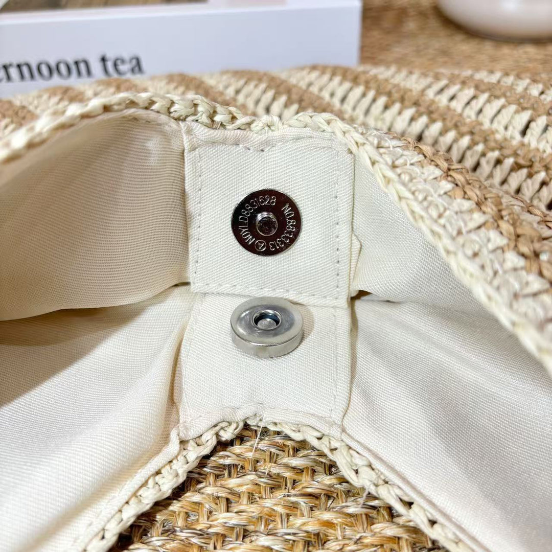 Shoulder bag made from handwoven material Bowlift
