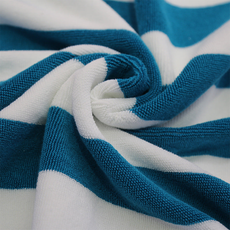 Beach towel in elegant striped pattern Bowlift