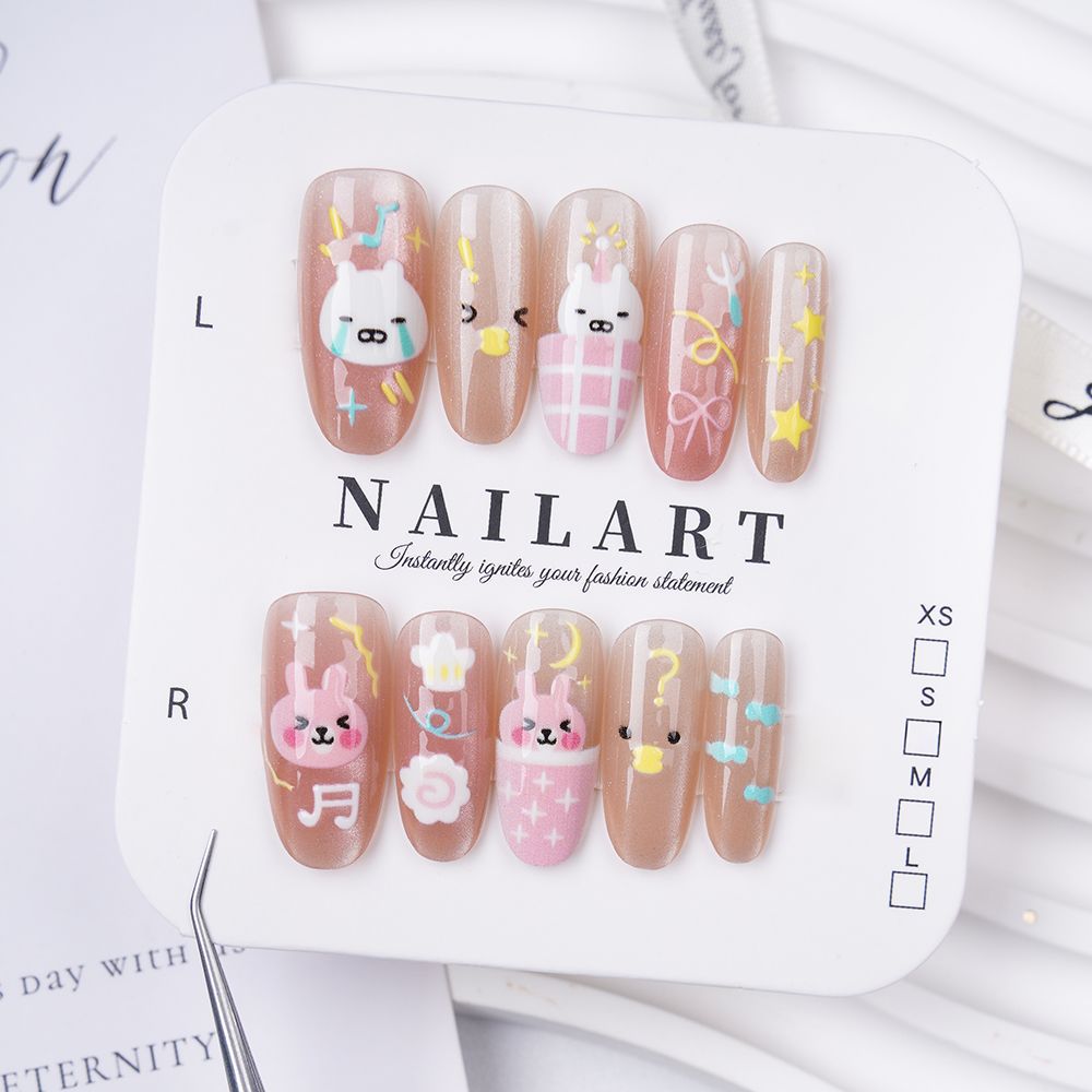 Artificial nails with elegant ombre finish Bowlift