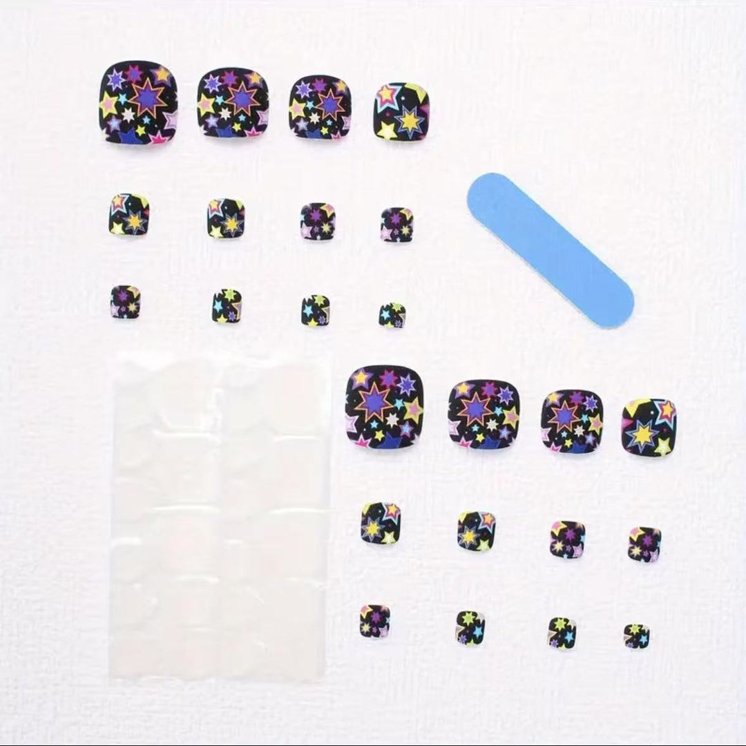 Nail art set with colorful star pattern Bowlift