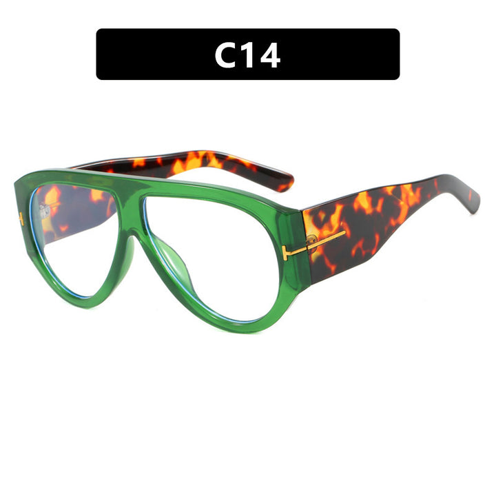 Women Designer Sunglasses in Elegant Retro Design with Wide Frame Bowlift