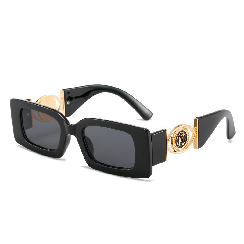 Fashion-Forward Bold Square Sunglasses Bowlift