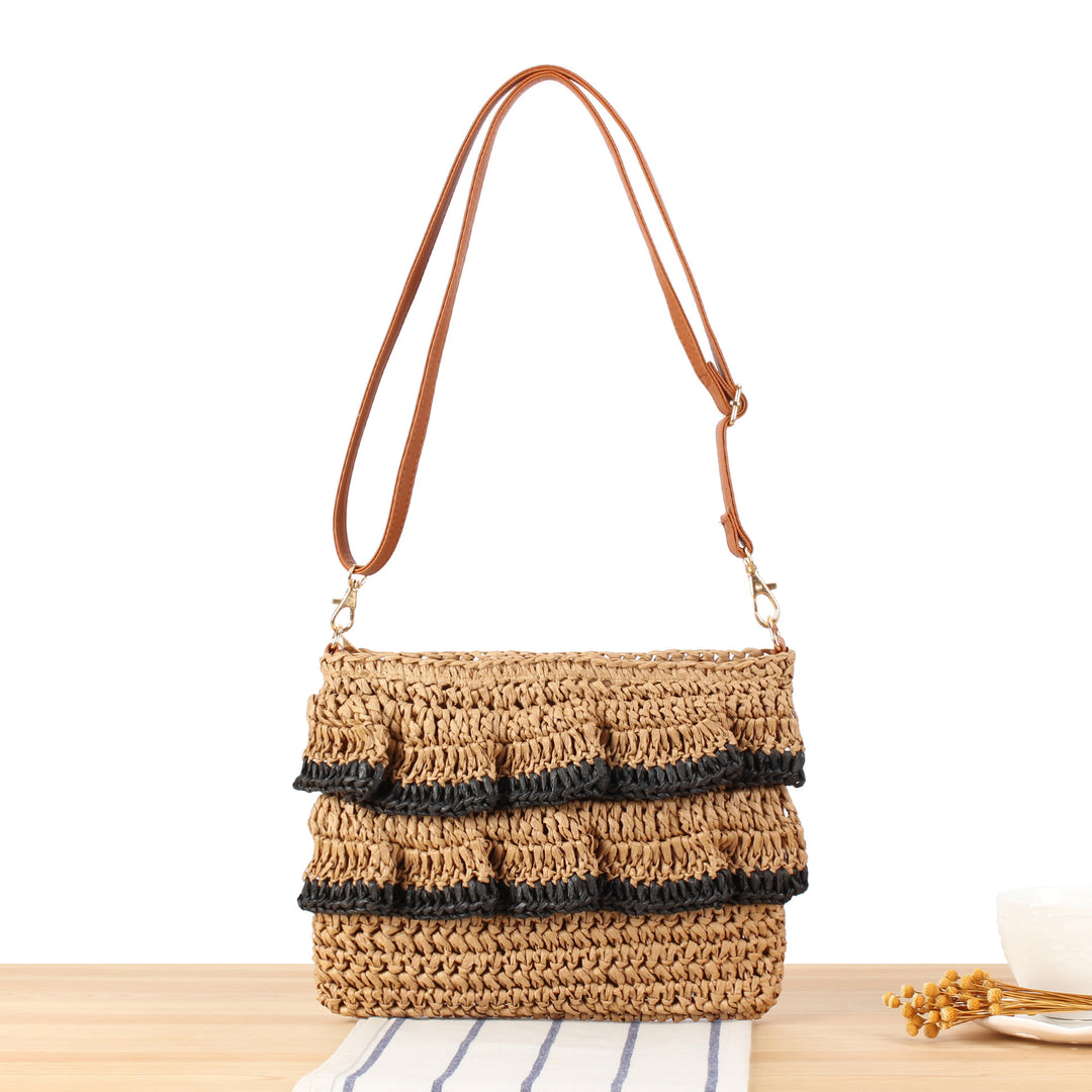 Handbag with Ruffle Design Made of Braided Straw Bowlift
