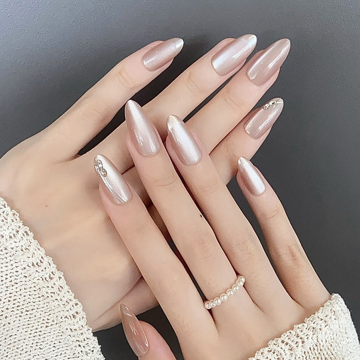 Glossy Nail Set Bowlift
