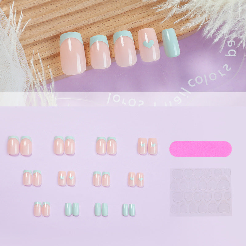 Heart-Accent Press-On Nail Set Bowlift