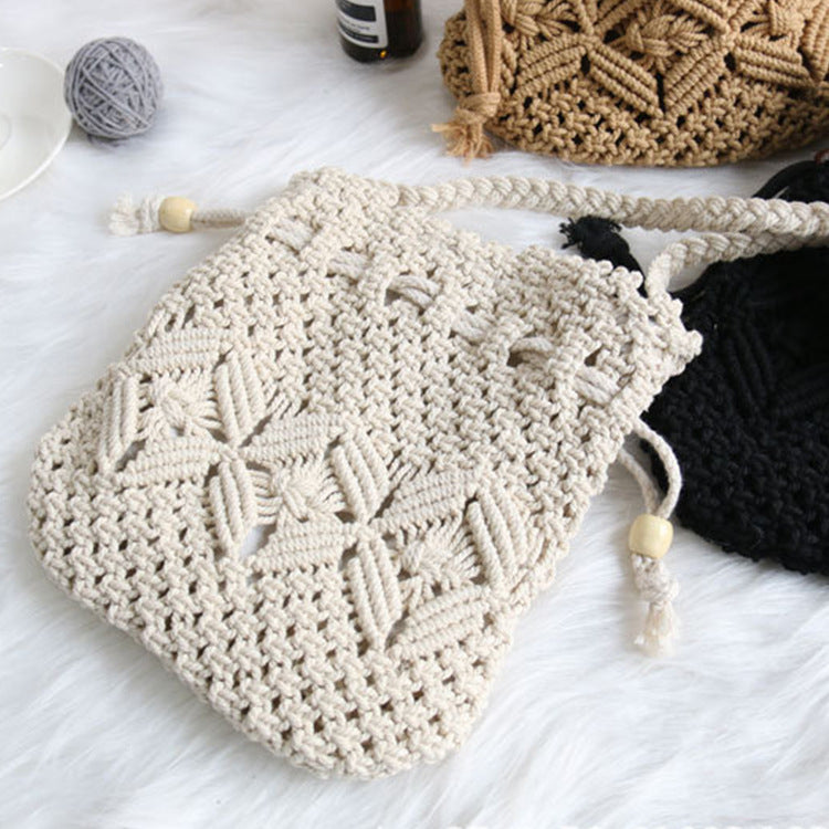 Hand-knotted macrame bag Bowlift