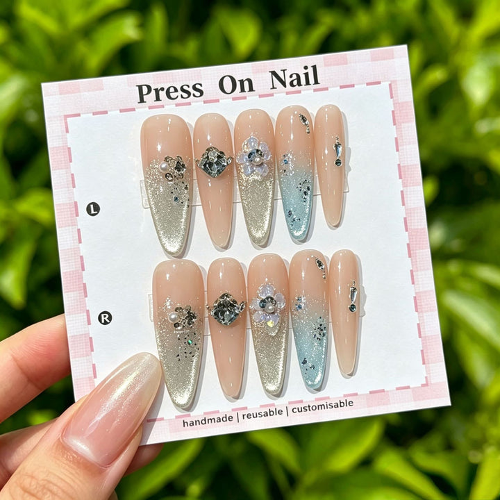 Customizable Floral Press-On Nail Collection