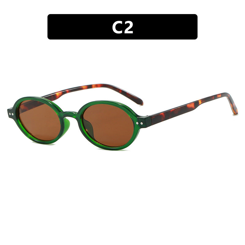 Ladies fashionable oval-shaped sunglasses with fancy frame Bowlift