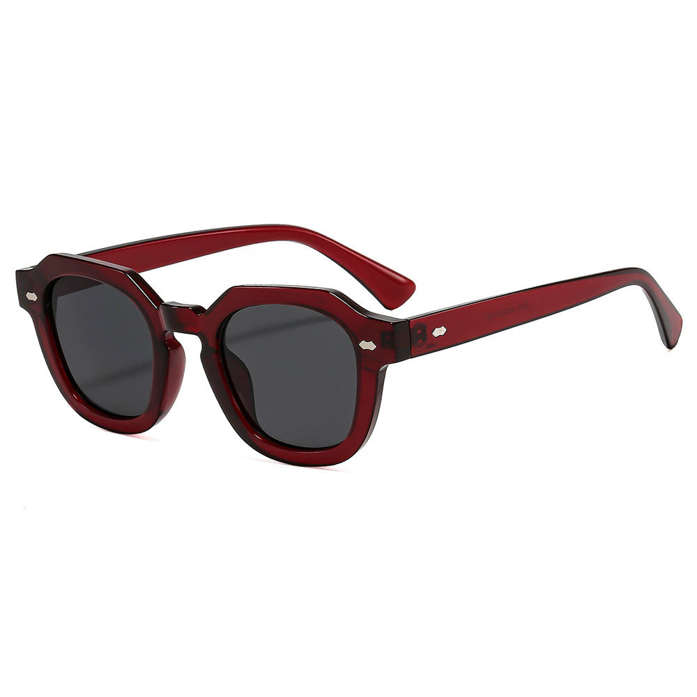 Women's sunglasses in modern design with polarized lenses Bowlift