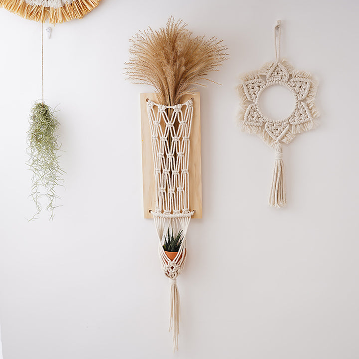 Decorative Wall Hanging Bowlift