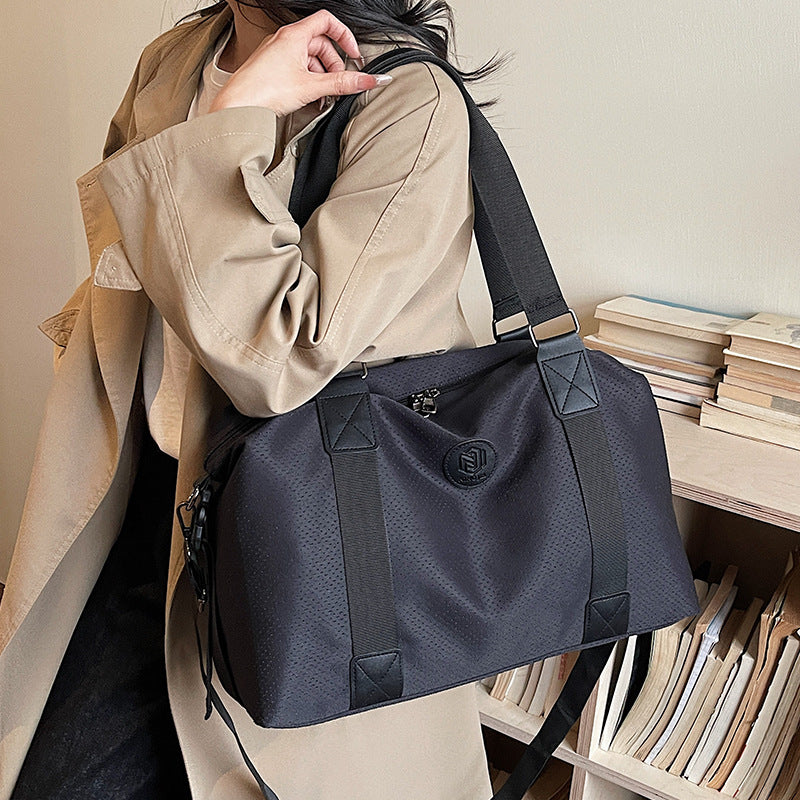 Stylish and Functional Sports Travel Bag