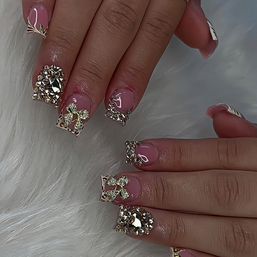 Luxury Decorative Press-On Nail Extensions Bowlift