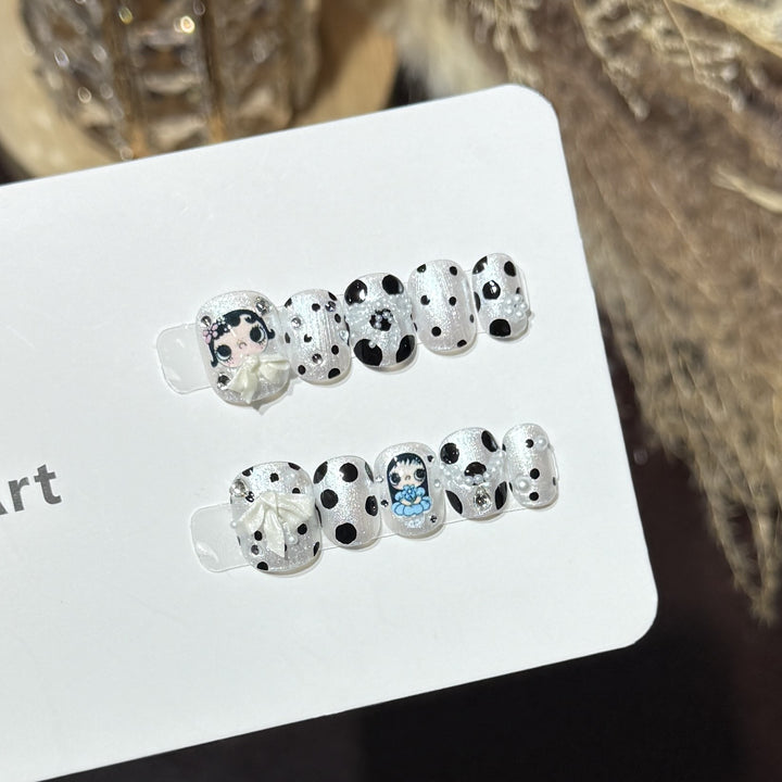 Whimsical Character Press-On Nail Art Set Bowlift