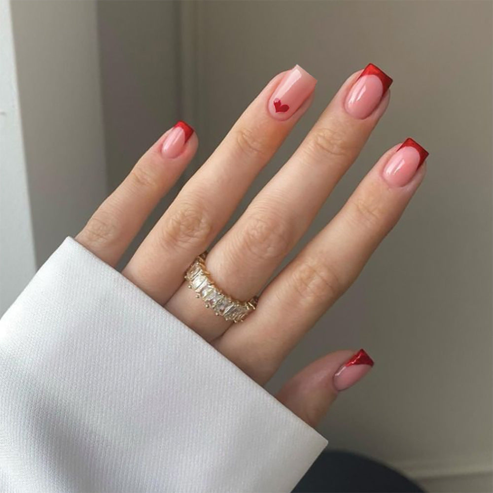 Artistic Heart-Design Press-On Nail Set Bowlift